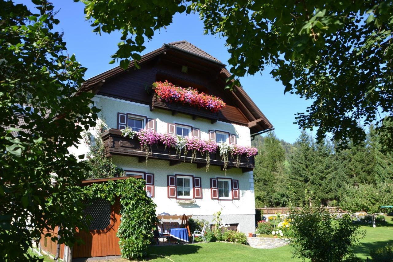 Apartment Berg & Naturliebe Oberweissburg Exterior foto